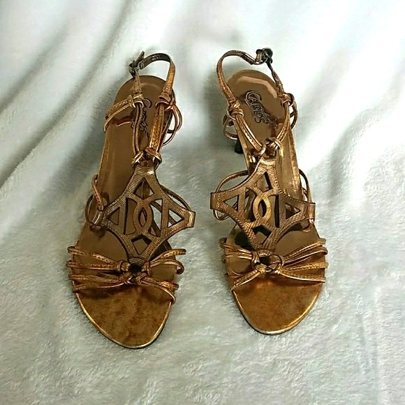 Carlos Santana gold heels.Like new. - Picture 2 of 8
